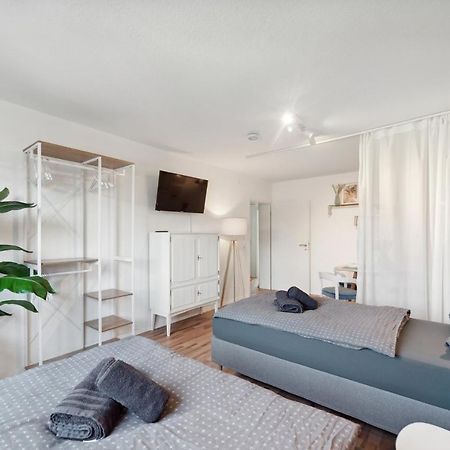 Amalfi Apartments A01 - Gemuetliche 2 Zi-Wohnung Mit Boxspringbetten Und Smart Tv Kaiserslautern Esterno foto